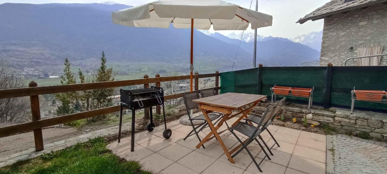 Casa Alpina - Sarre Apartment Aosta Bagian luar foto